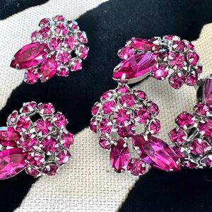 Sherman signed Pink Floral design Brooch Set